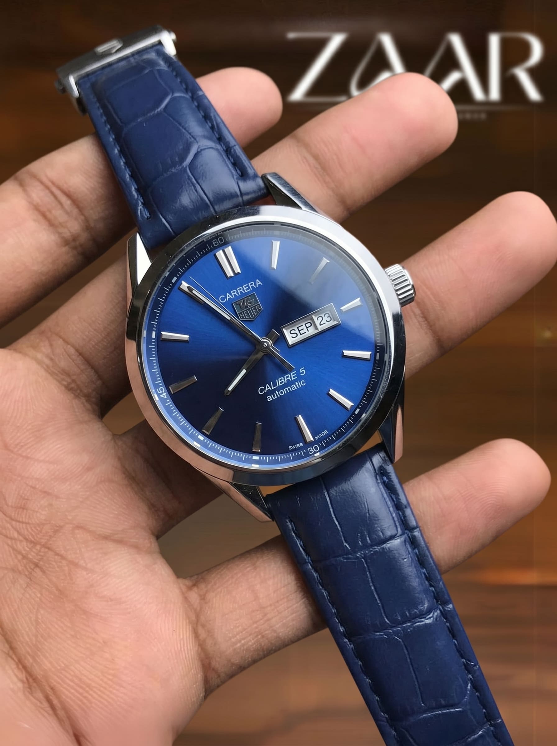 Caliber 5 - New Luxury watch With Day & Date - 1 Year Official Warranty